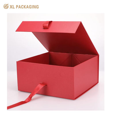 Buy Custom Printed Luxury Magnetic Gift Box with Foldable Design and Ribbon for Clothing & Skincare online manufacture
