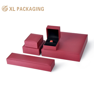 Custom Printed Logo Magnet Flip Lid Cardboard Jewelry Box For Bracelet Ring Earring Necklace
