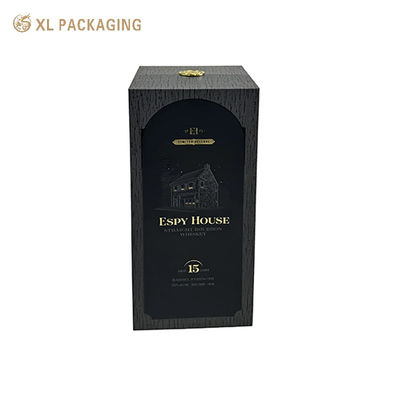 Custom Hinge Whiskey Gift Box with Soft Touch Lamination Gold Foil Stamping and Custom EVA Insert for Liquor Packaging